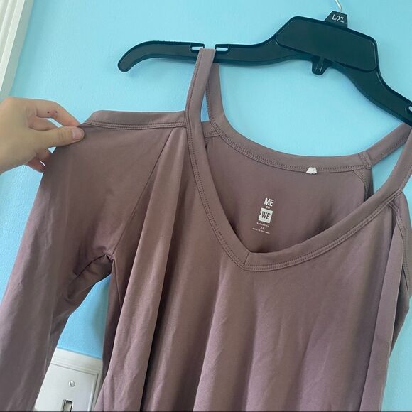 Pacsun Me to We Tan Cold Shoulder Top - Picture 4 of 7